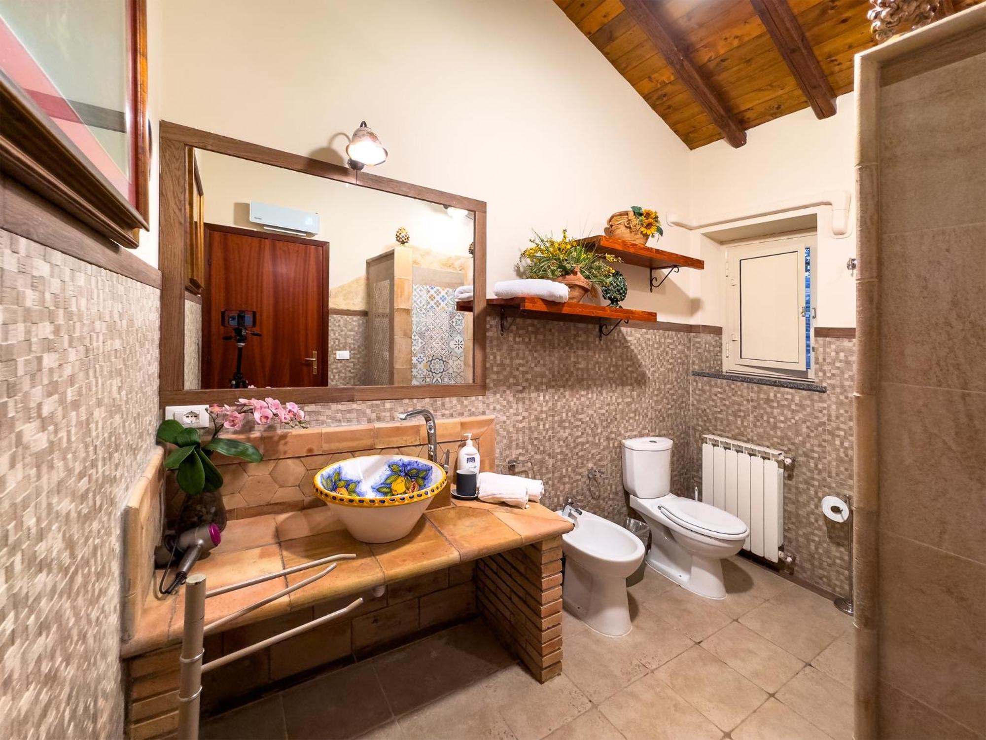 Villa Del Gelso Chalet Nel Parco Delletna Mascali Eksteriør billede