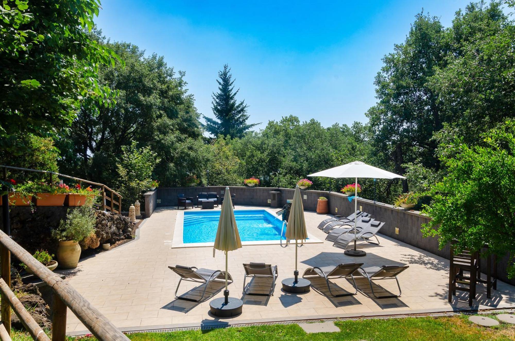 Villa Del Gelso Chalet Nel Parco Delletna Mascali Eksteriør billede