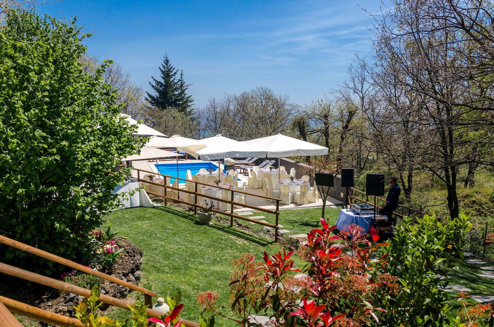 Villa Del Gelso Chalet Nel Parco Delletna Mascali Eksteriør billede