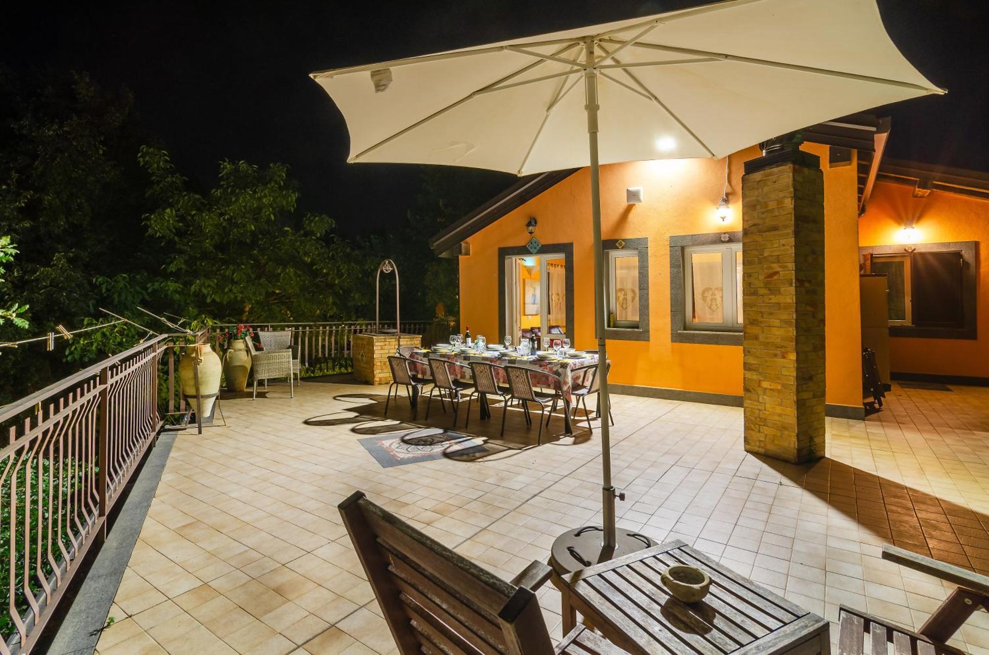 Villa Del Gelso Chalet Nel Parco Delletna Mascali Eksteriør billede
